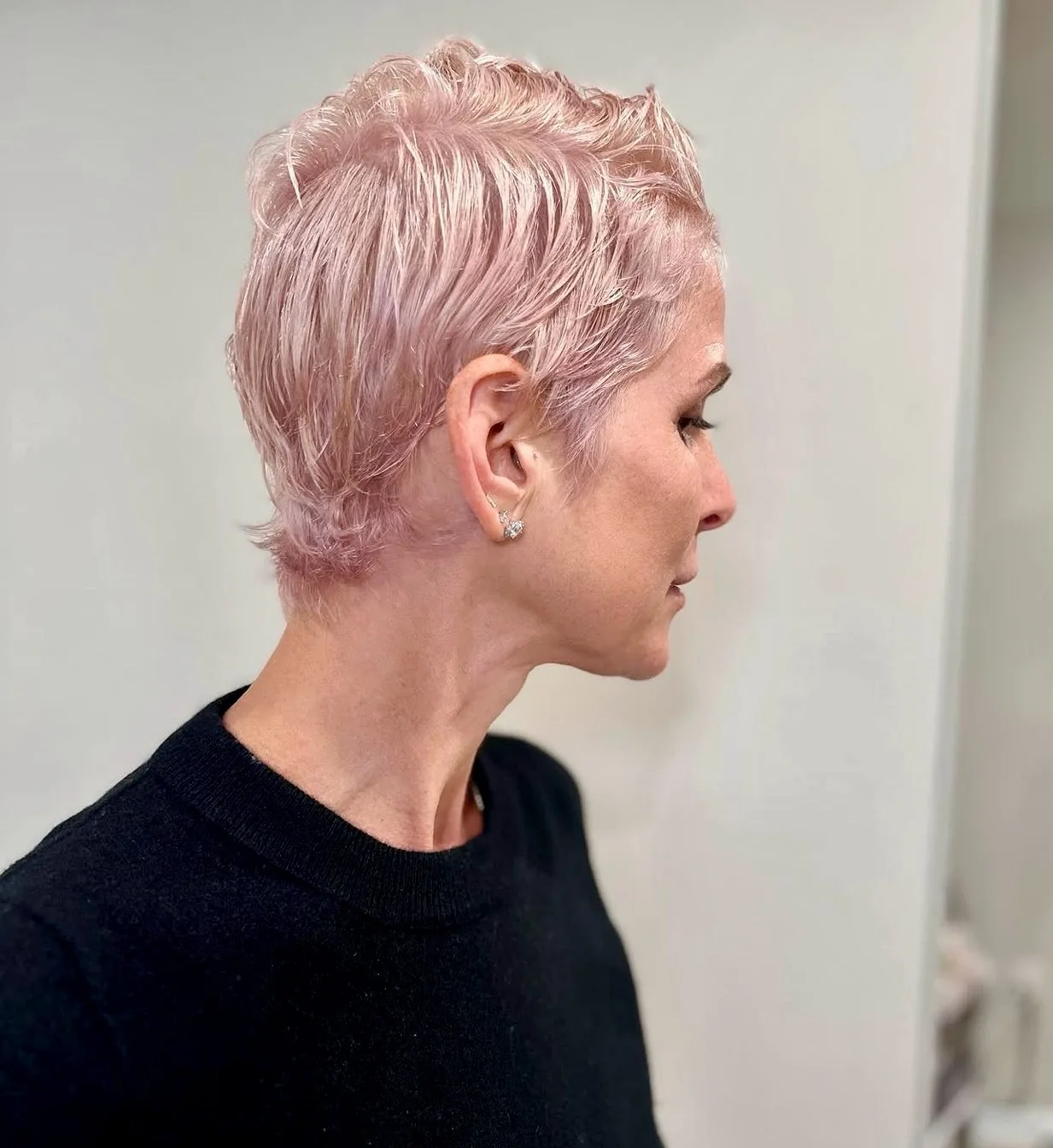 Sculpted rose pearl pixie cut